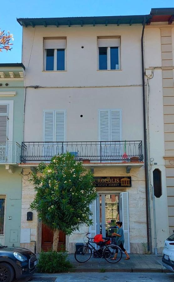 Apartamento Acropolis Viareggio Exterior foto